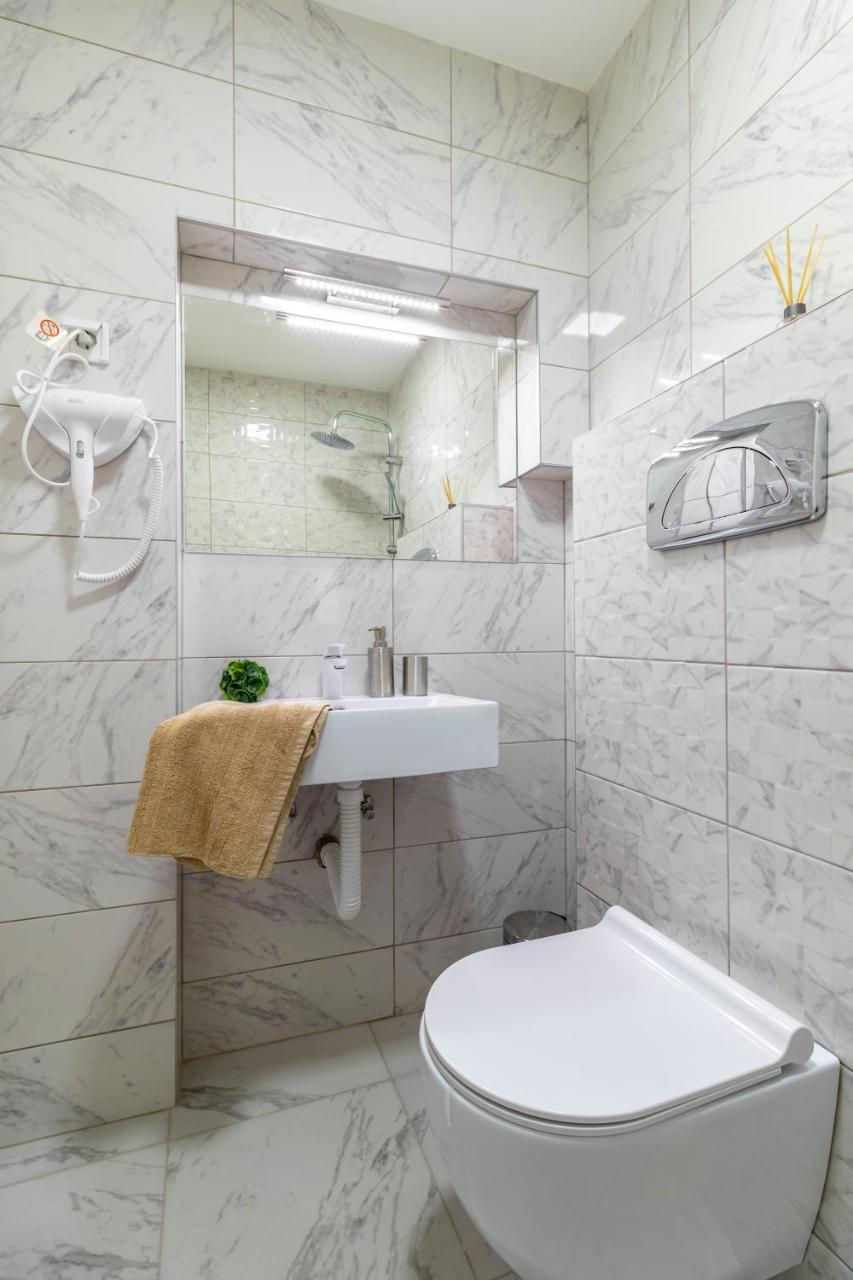House Of Surprise Hotel Užice Екстериор снимка