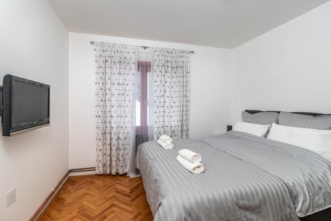 House Of Surprise Hotel Užice Екстериор снимка
