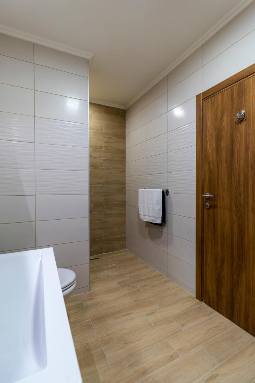 House Of Surprise Hotel Užice Екстериор снимка